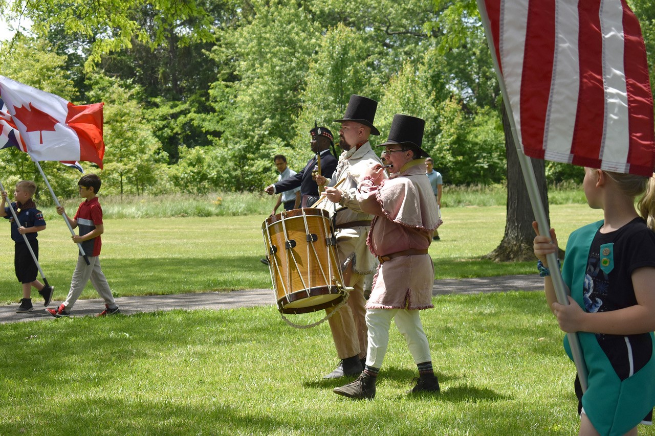 historic reenactment fife and drum